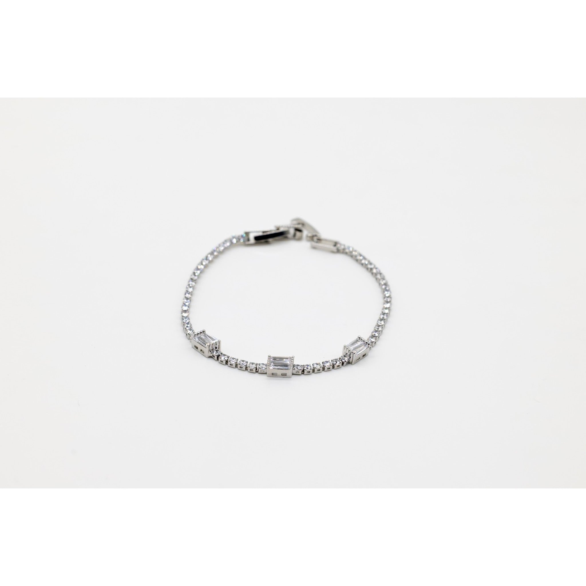 Trio Stone White Bracelet
