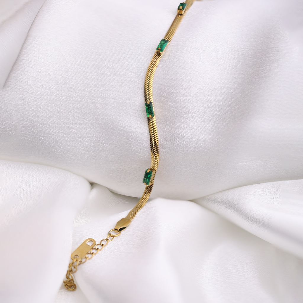 Emerald Frame Chain Bracelet