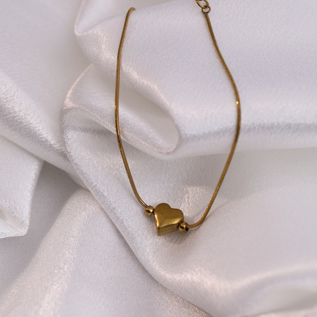 Heartline Chain Bracelet
