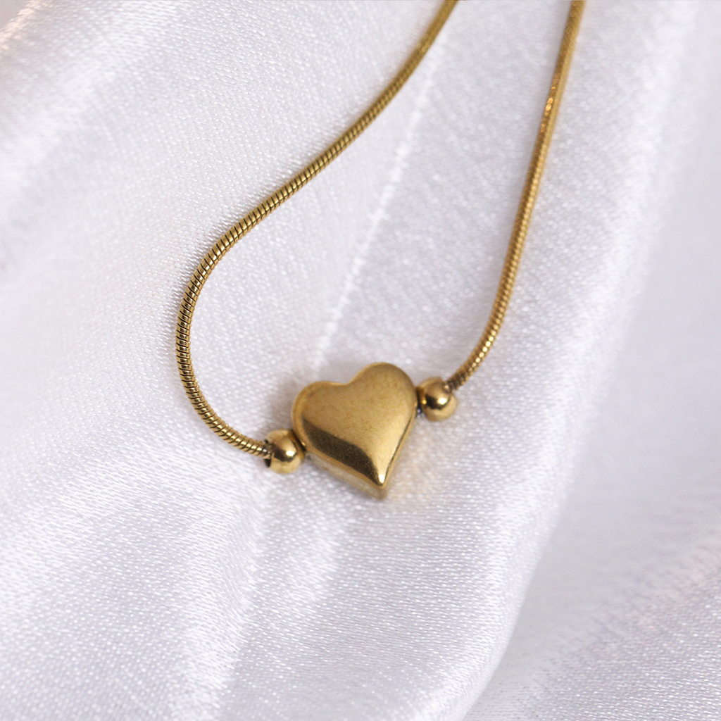 Heartline Chain Bracelet
