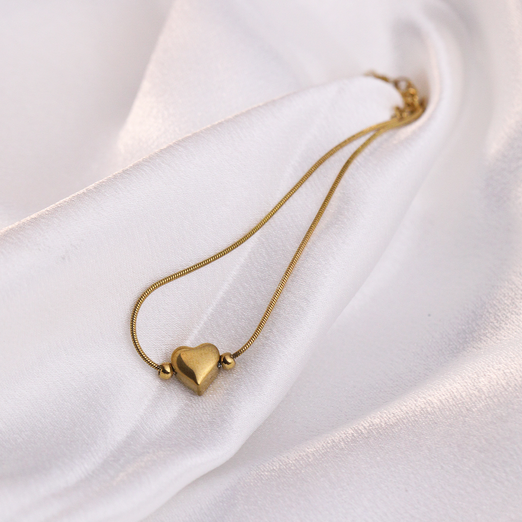 Plain gold heart 2 side round