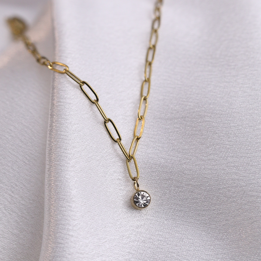 Dainty Drop Bracelet