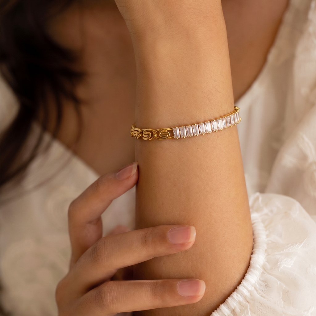 Tennis Bracelet half gold