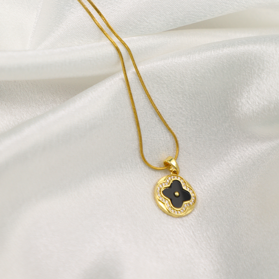 Clove Noir Chain