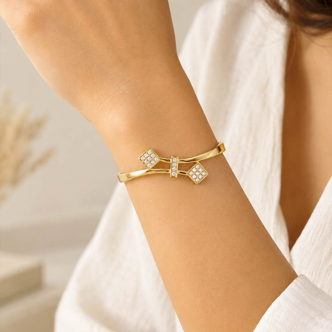 Diamond Link Cuff