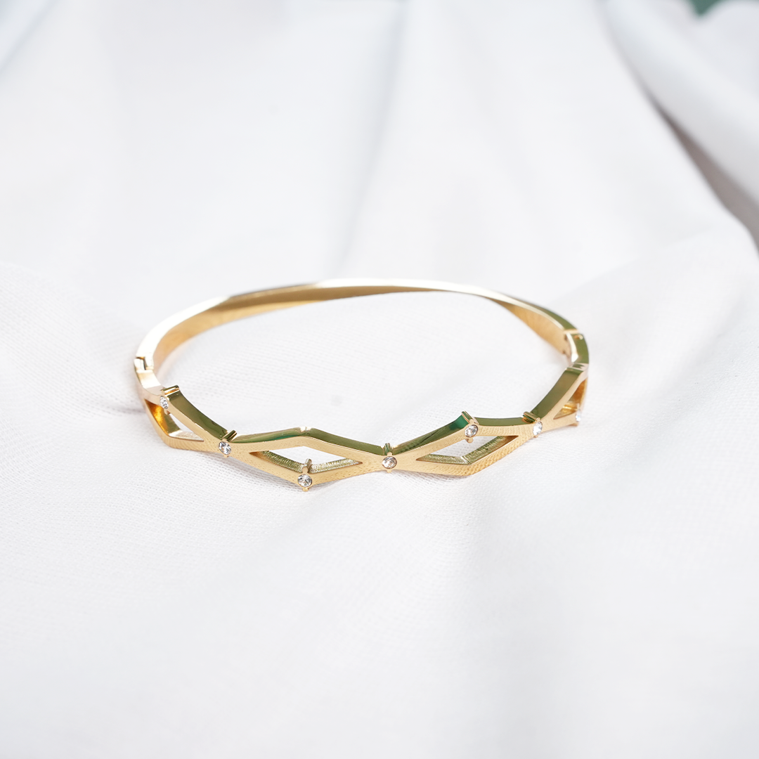 Crossline Crystal Cuff