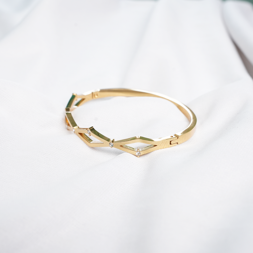 Crossline Crystal Cuff
