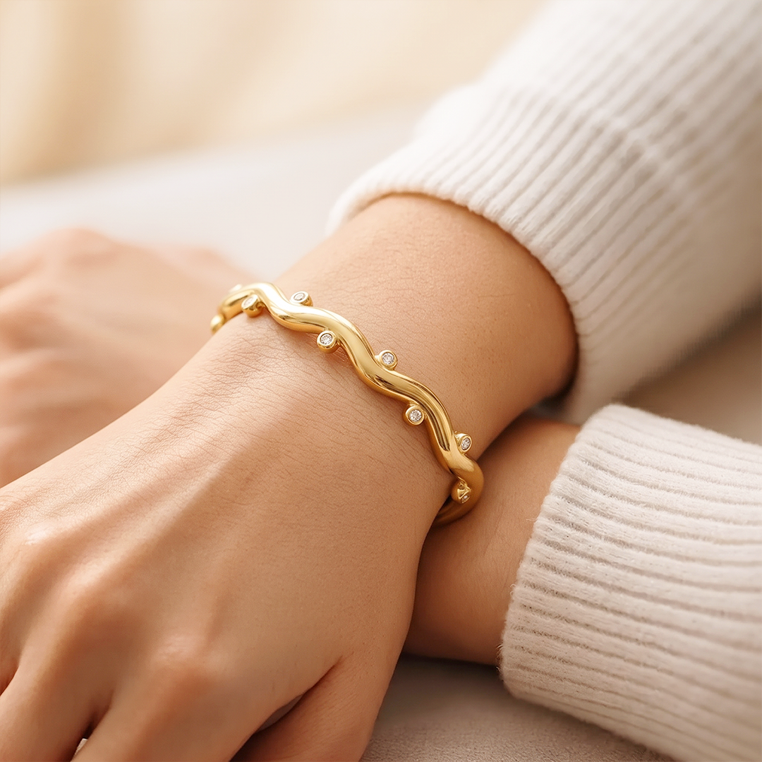 Crystal Curve Cuff