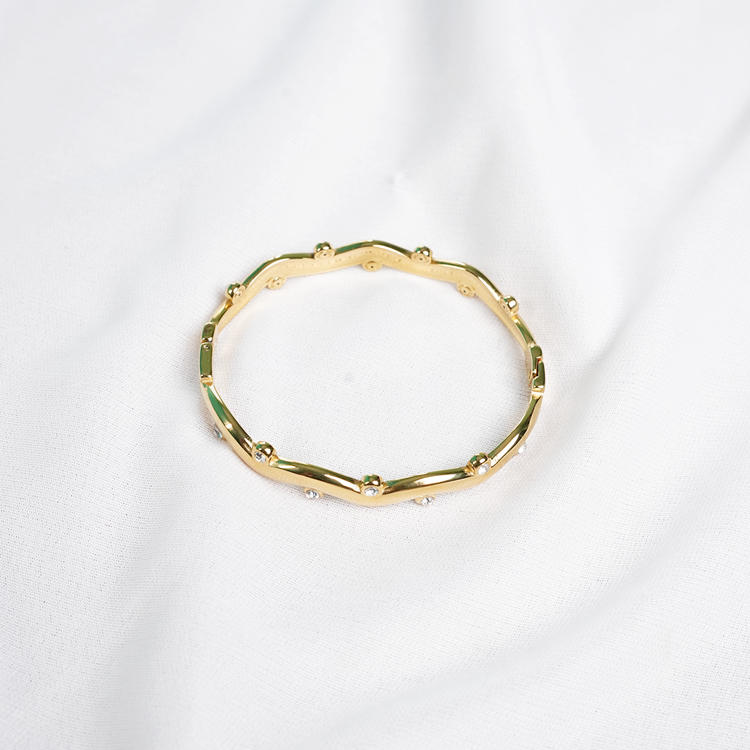 Crystal Curve Cuff