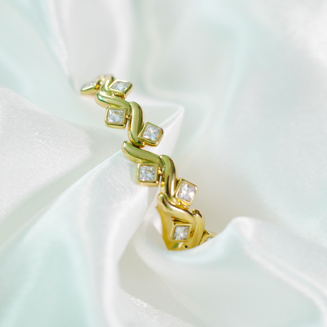 Crystal Arc Cuff