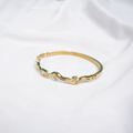Lumière Arc Cuff