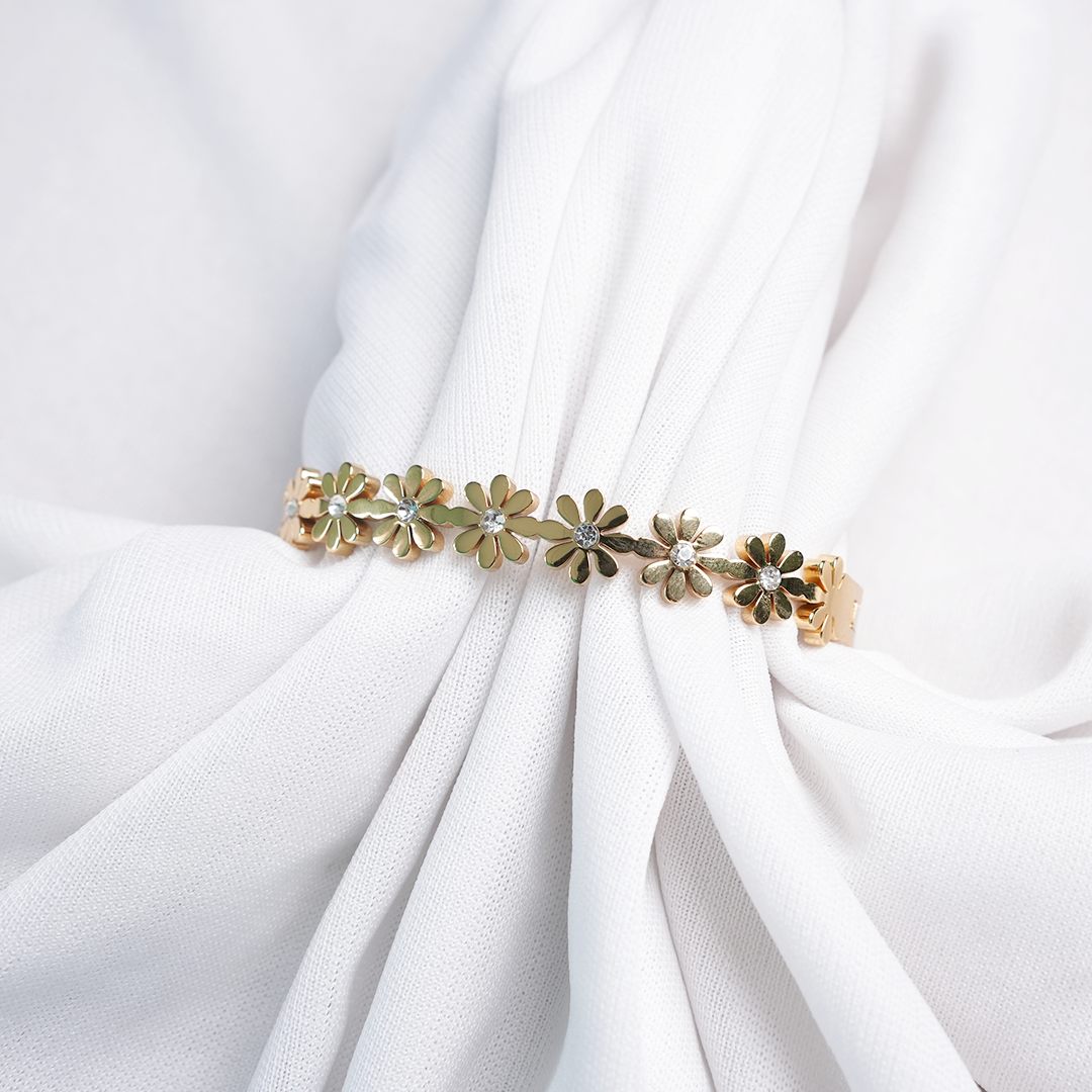 Bloom Crystal Cuff