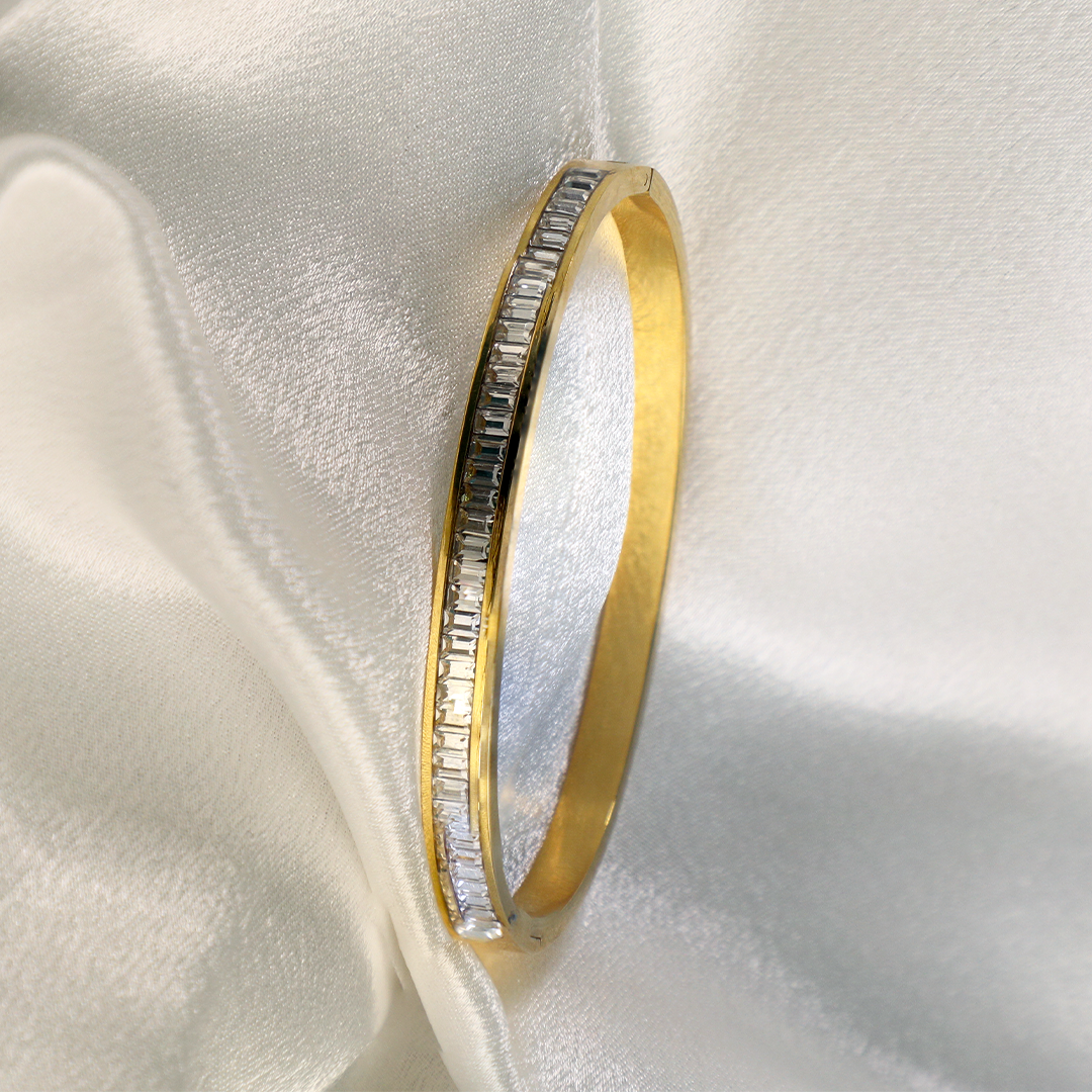 Crystal Rise Cuff