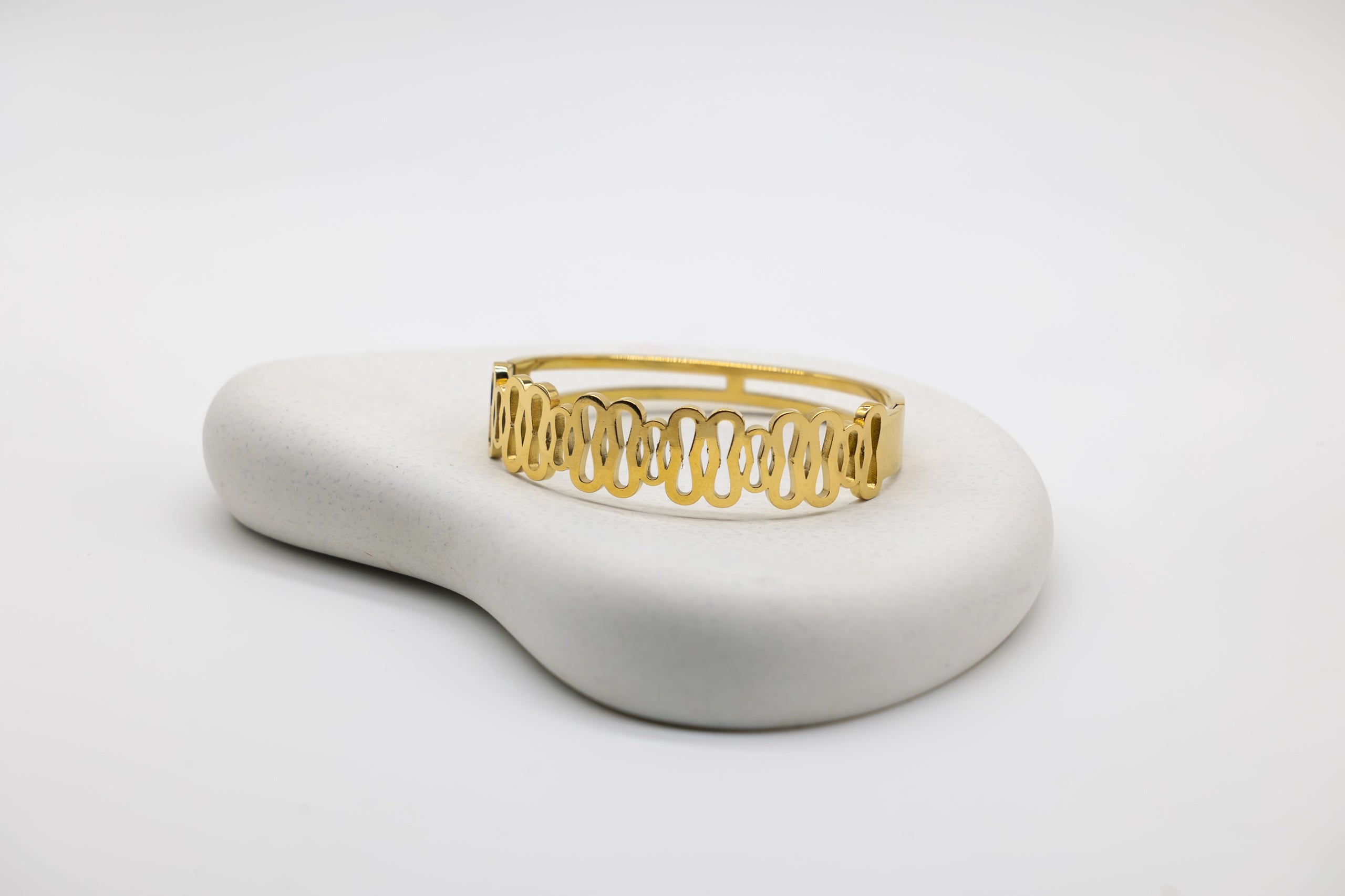 Golden Wave Open Cuff with Ring