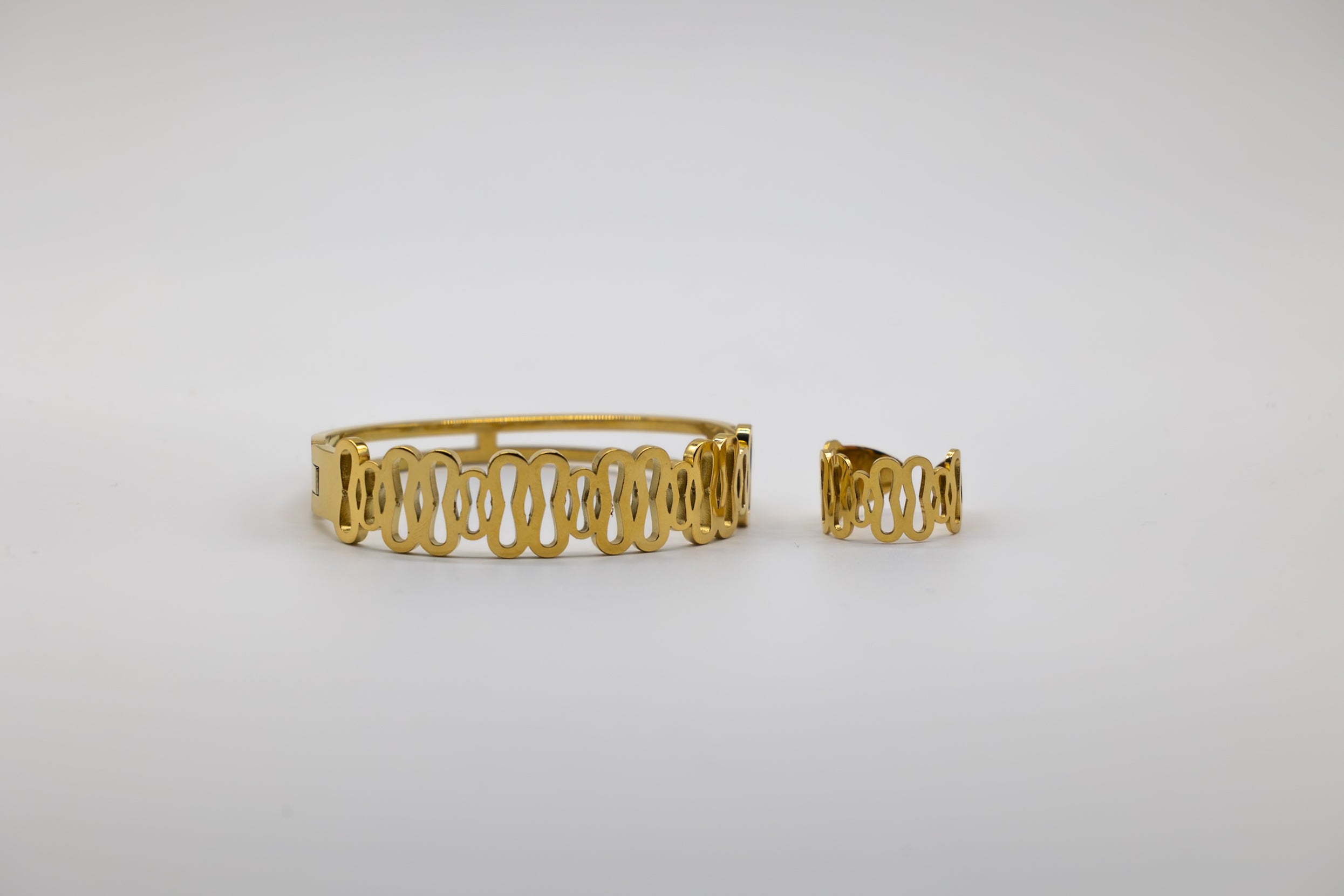 Golden Wave Open Cuff with Ring