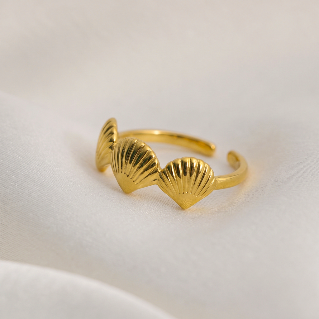 Midnight Ring