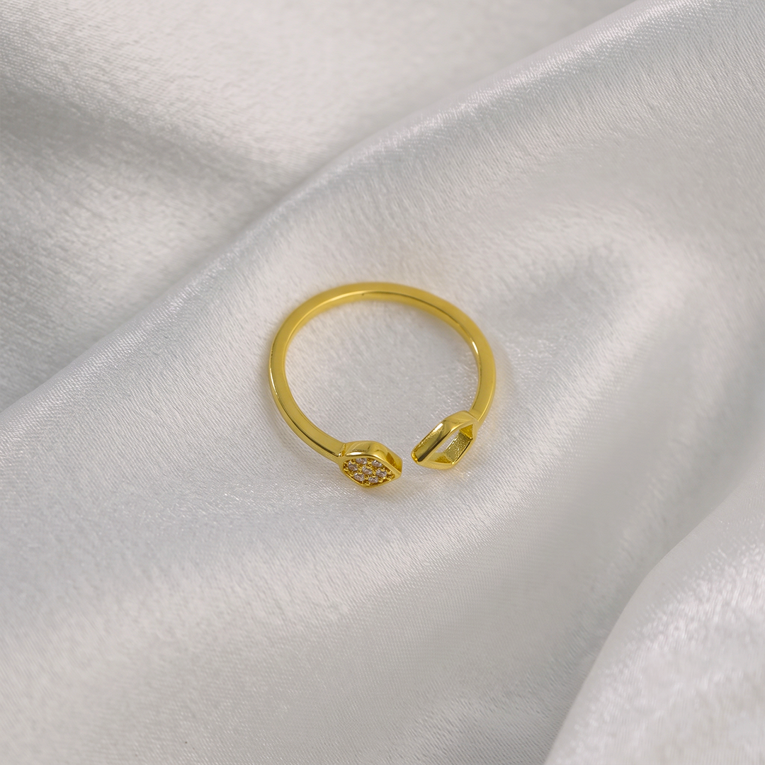 Sapphire Ring