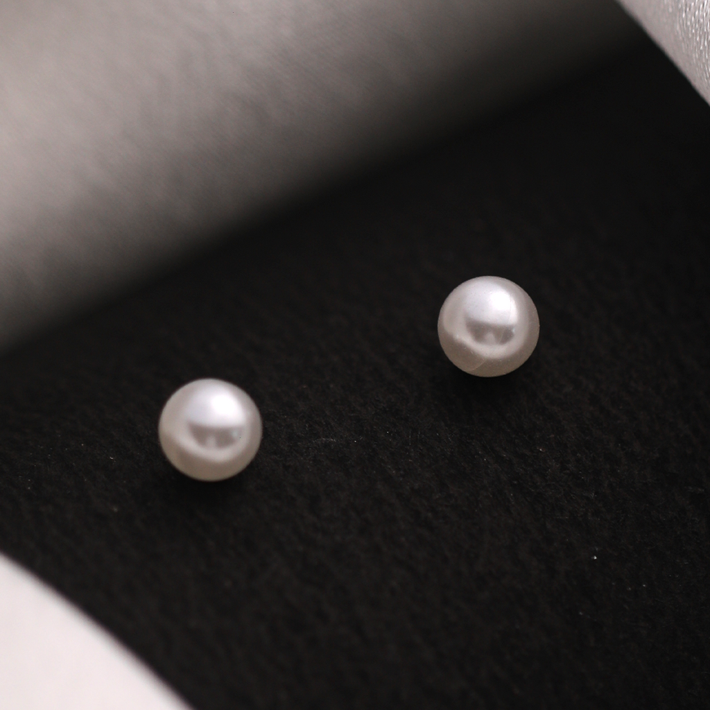 Daisy Pearl Earrings